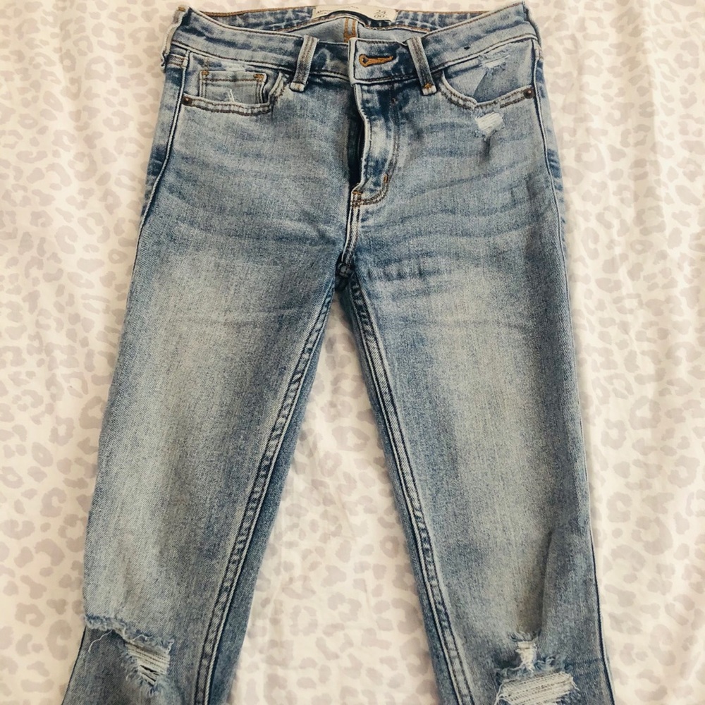 Abercrombie & Fitch ANKLE JEAN